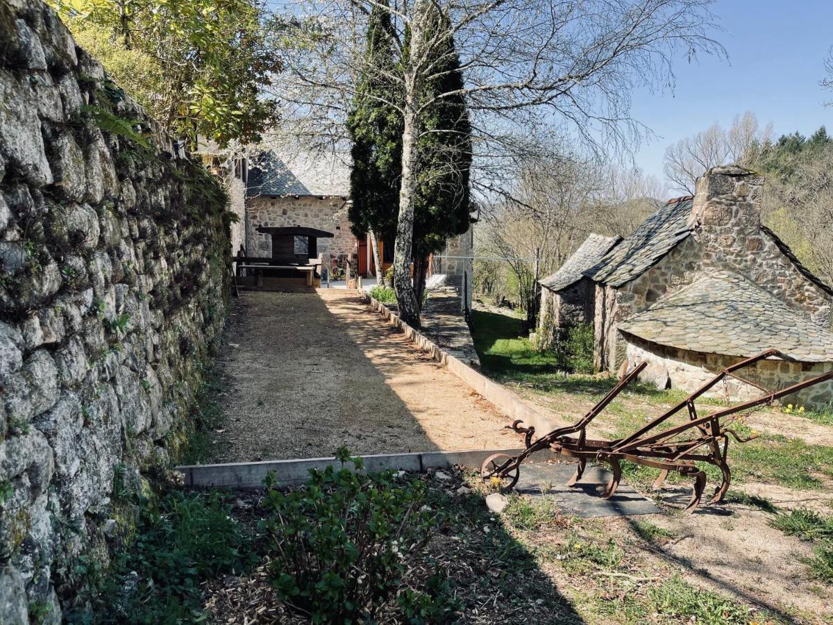 La Maison De Mon Pere Le Nayrac Buitenkant foto