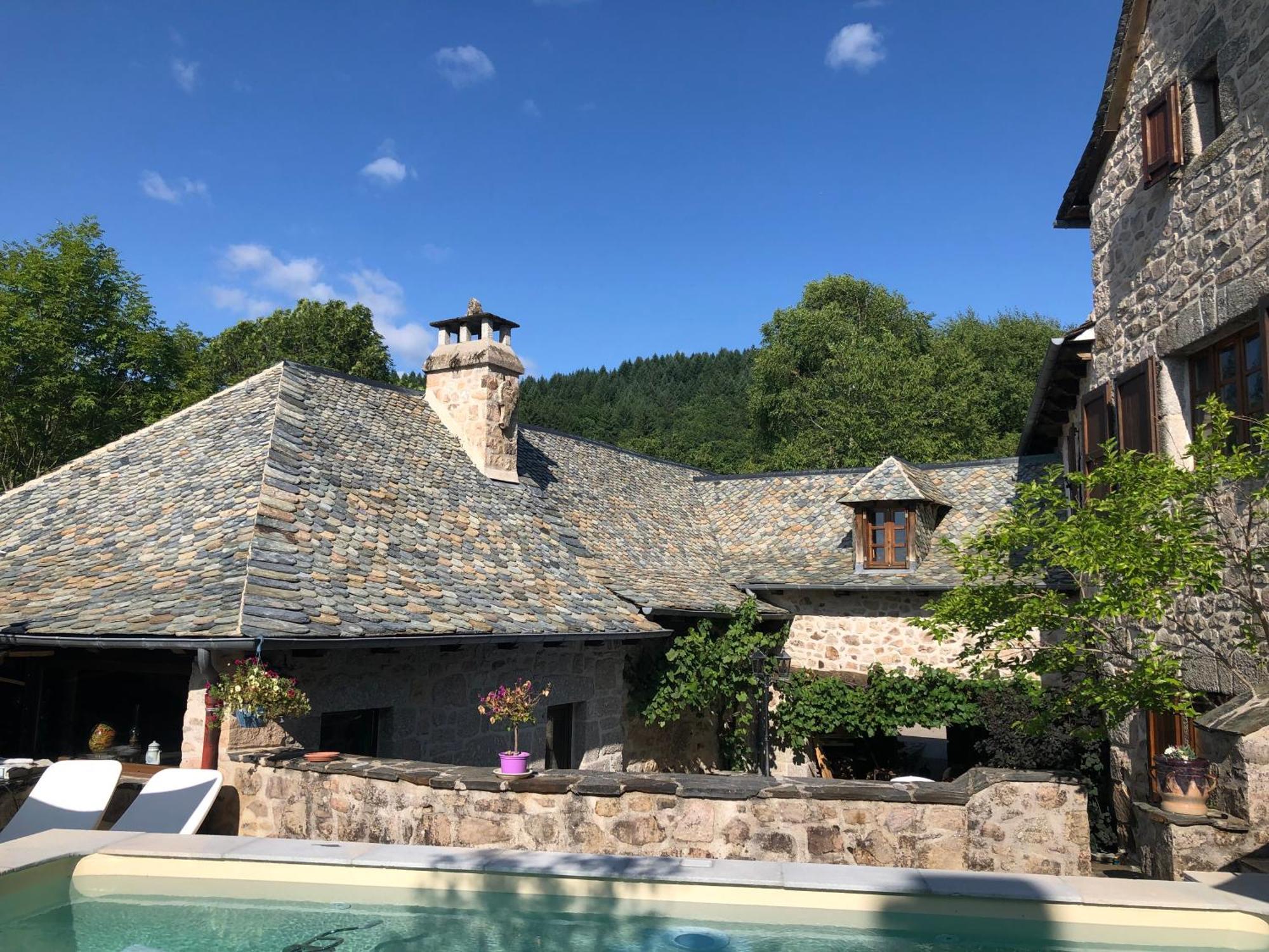 La Maison De Mon Pere Le Nayrac Buitenkant foto
