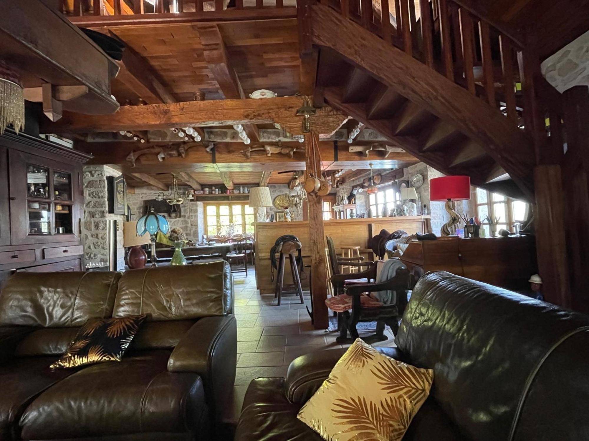 La Maison De Mon Pere Le Nayrac Buitenkant foto
